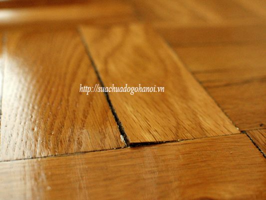 Sàn gỗ bị cong vênh